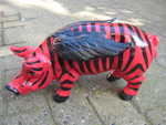 rotes Zebraschwein, Auftragsarbeit