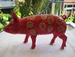 Fledermaus-Schwein mit Spiralen aus gold und silber