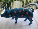 Fledermaus-Schwein mit abstrakten Bl�ten