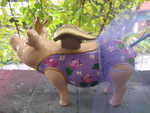 Hummel-Sparschwein als Prinzessin