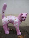 stehende Katze, Margeriten auf rosa mit Strass