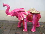 Gefl�gelter Elefant mit orientalischem Motiv, Gold