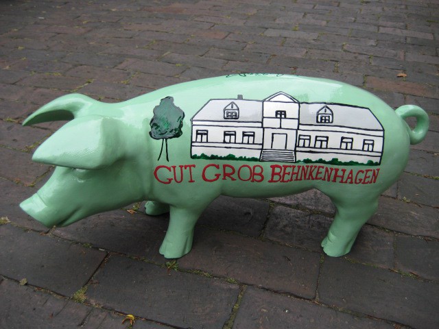 Große Schweine_105