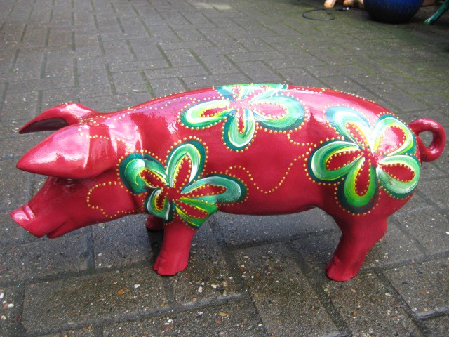 Große Schweine_280