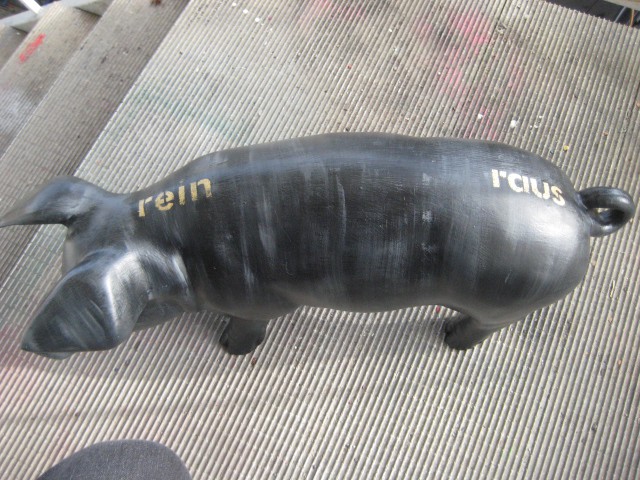 Große Schweine_316